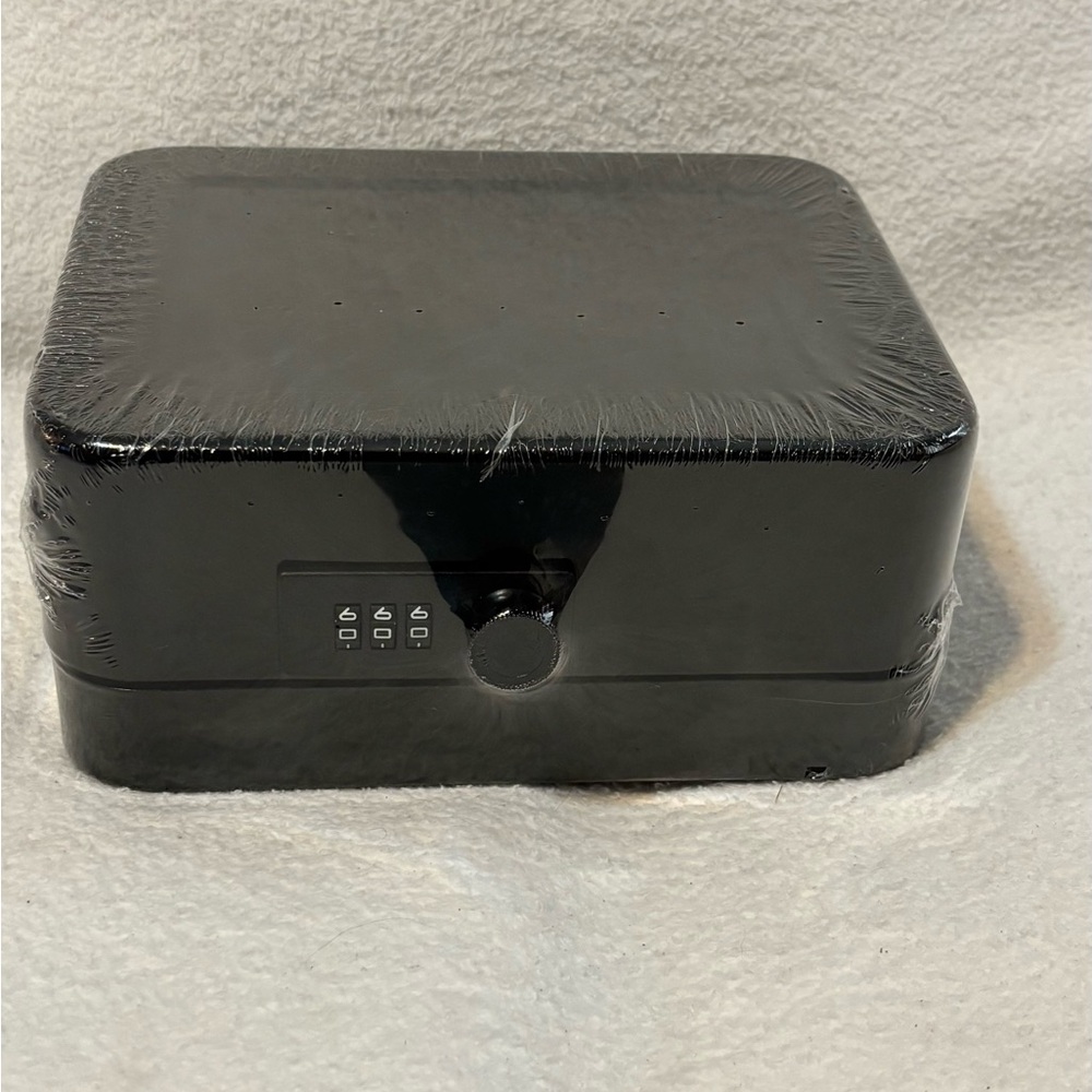 Black kyodoled medium Depository station Lock Box case